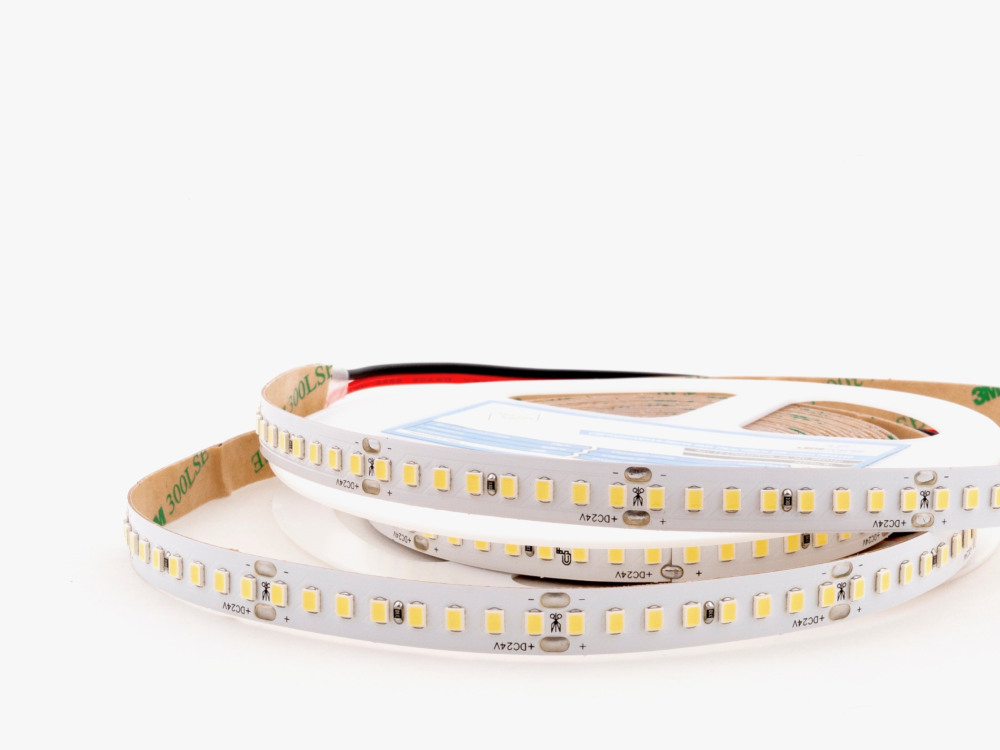 Светодиодная лента ПРО140 005225 