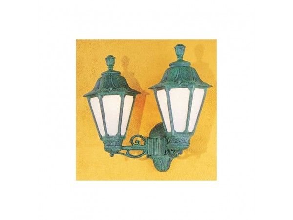 Настенный светильник уличный Rut E26.141.000.VYE27 