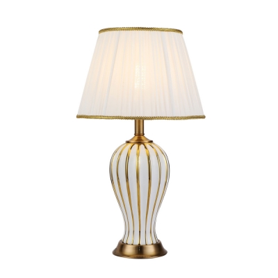 Интерьерная настольная лампа MODELUX ML.6055.01TL WH