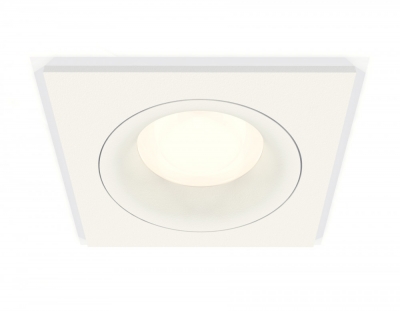 Точечный светильник XC XC7631001