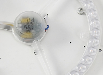 Потолочный светильник  CLIP01