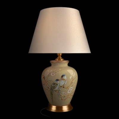 Интерьерная настольная лампа Magnolia 10381T/A