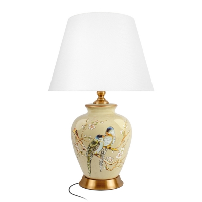 Интерьерная настольная лампа Magnolia 10381T/A